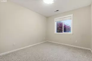 305 NW 152nd St, Vancouver, WA 98685 - Photo 34