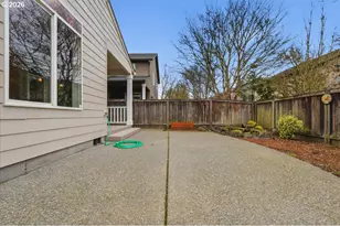 305 NW 152nd St, Vancouver, WA 98685 - Photo 8
