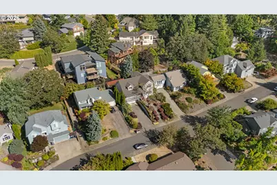 2495 Park Forest Dr, Eugene, OR 97405 - Photo 16