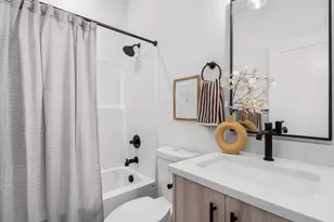 9300 N New York Ave, Portland, OR 97203 - Photo 8
