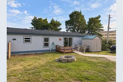 94255 4th St, Gold Beach, OR 97444 - Photo 28