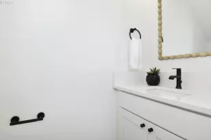 14205 SE Cannon St, Portland, OR 97236 - Photo 18