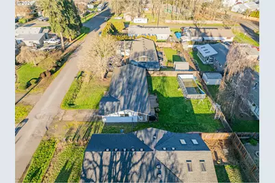 759 SE Elm St, Dundee, OR 97115 - Photo 34