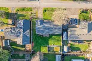 759 SE Elm St, Dundee, OR 97115 - Photo 36