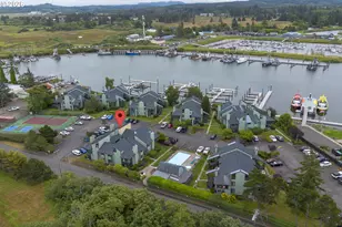 354 NE Skipanon Dr, Warrenton, OR 97146 - Photo 18