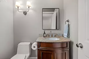 3426 SW Arnold St, Portland, OR 97219 - Photo 16