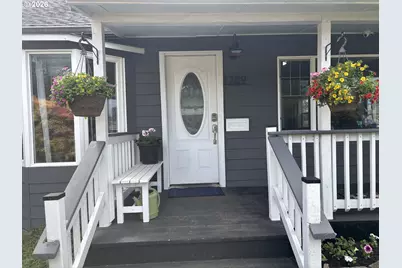 1789 14th St, North Bend, OR 97459 - Photo 2