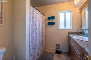 1789 14th St, North Bend, OR 97459 - Photo 32