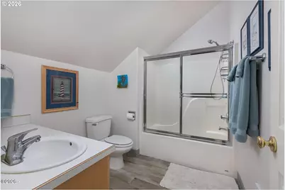 2716 NW Jetty Ave, Lincoln City, OR 97367 - Photo 18