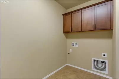 911 Ike Mooney Rd, Silverton, OR 97381 - Photo 36