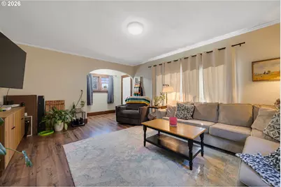 2410 3rd St, Tillamook, OR 97141 - Photo 4