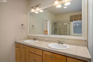 876 Tukwila Dr, Woodburn, OR 97071 - Photo 22