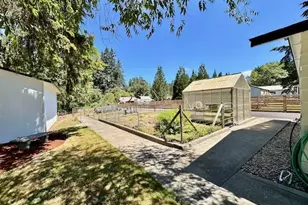 19306 NW 11th Ave, Ridgefield, WA 98642 - Photo 18