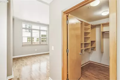 821 NW 11th Ave #609, Portland, OR 97209 - Photo 22