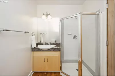 821 NW 11th Ave #609, Portland, OR 97209 - Photo 14