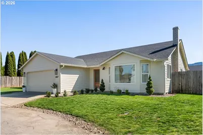407 E Wilson St, Yacolt, WA 98675 - Photo 2