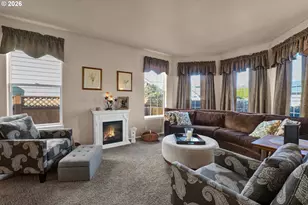 212 Chimney Rock Ln, Eugene, OR 97404 - Photo 10