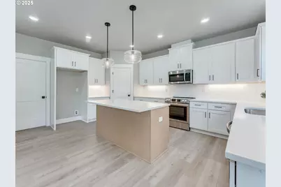2205 NW 69th St, Vancouver, WA 98665 - Photo 12