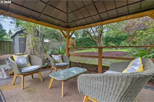 222 SE 62nd Ave, Portland, OR 97215 - Photo 40