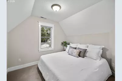 16723 Bonaire Ave, Lake Oswego, OR 97035 - Photo 32