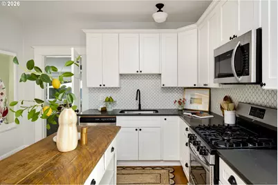5035 NE 6th Ave, Portland, OR 97211 - Photo 14