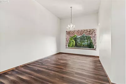 2880 SW Burlingame Ave, Troutdale, OR 97060 - Photo 8
