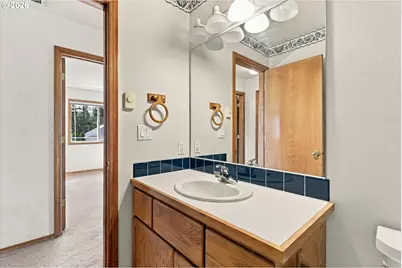2880 SW Burlingame Ave, Troutdale, OR 97060 - Photo 36