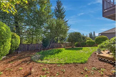 2880 SW Burlingame Ave, Troutdale, OR 97060 - Photo 40