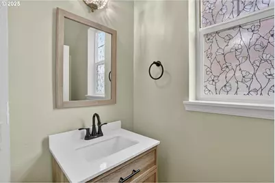 17257 SW Berkeley Ln, Beaverton, OR 97003 - Photo 16