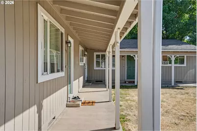 1848 Lansing Ave NE, Salem, OR 97301 - Photo 2