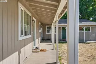 1848 Lansing Ave NE, Salem, OR 97301 - Photo 2