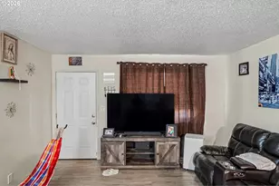1848 Lansing Ave NE, Salem, OR 97301 - Photo 4