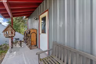 312 Hale Dr, Underwood, WA 98651 - Photo 16