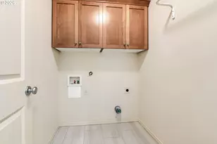17985 NW Waterfield Ct, Beaverton, OR 97006 - Photo 20
