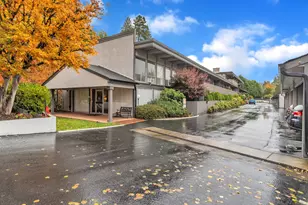 4460 SW Scholls Ferry Rd, Portland, OR 97225 - Photo 2