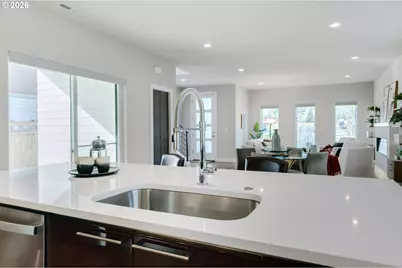 16492 SE Silver Creek Falls Dr, Happy Valley, OR 97086 - Photo 16