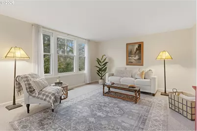 2525 SW Hume Ct, Portland, OR 97219 - Photo 6