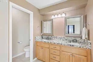 10996 SE Lenore St, Happy Valley, OR 97086 - Photo 20