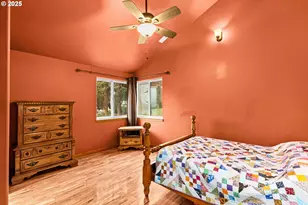 747 Holbrook Ln, Creswell, OR 97426 - Photo 28