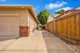 14217 NW 28th Pl, Vancouver, WA 98685 - Photo 4