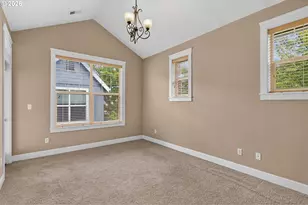 343 NE Bryant St, Portland, OR 97211 - Photo 10