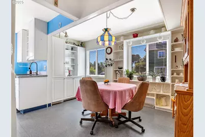 460 12th Ave, Seaside, OR 97138 - Photo 16