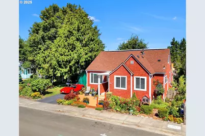 460 12th Ave, Seaside, OR 97138 - Photo 2