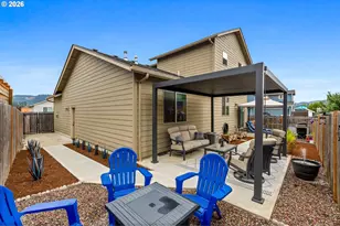 1202 Albatross Ct, Sweet Home, OR 97386 - Photo 30