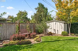 1985 Myers Rd, Eugene, OR 97401 - Photo 36