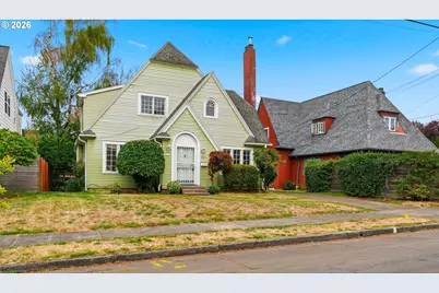1915 SE 21st Ave, Portland, OR 97214 - Photo 2