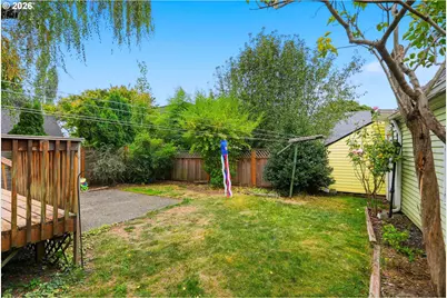 1915 SE 21st Ave, Portland, OR 97214 - Photo 40
