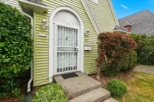 1915 SE 21st Ave, Portland, OR 97214 - Photo 4