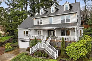 3009 SW Dickinson St, Portland, OR 97219 - Photo 2