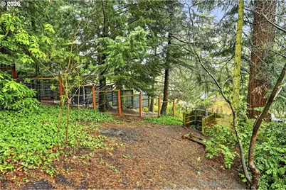 3009 SW Dickinson St, Portland, OR 97219 - Photo 36